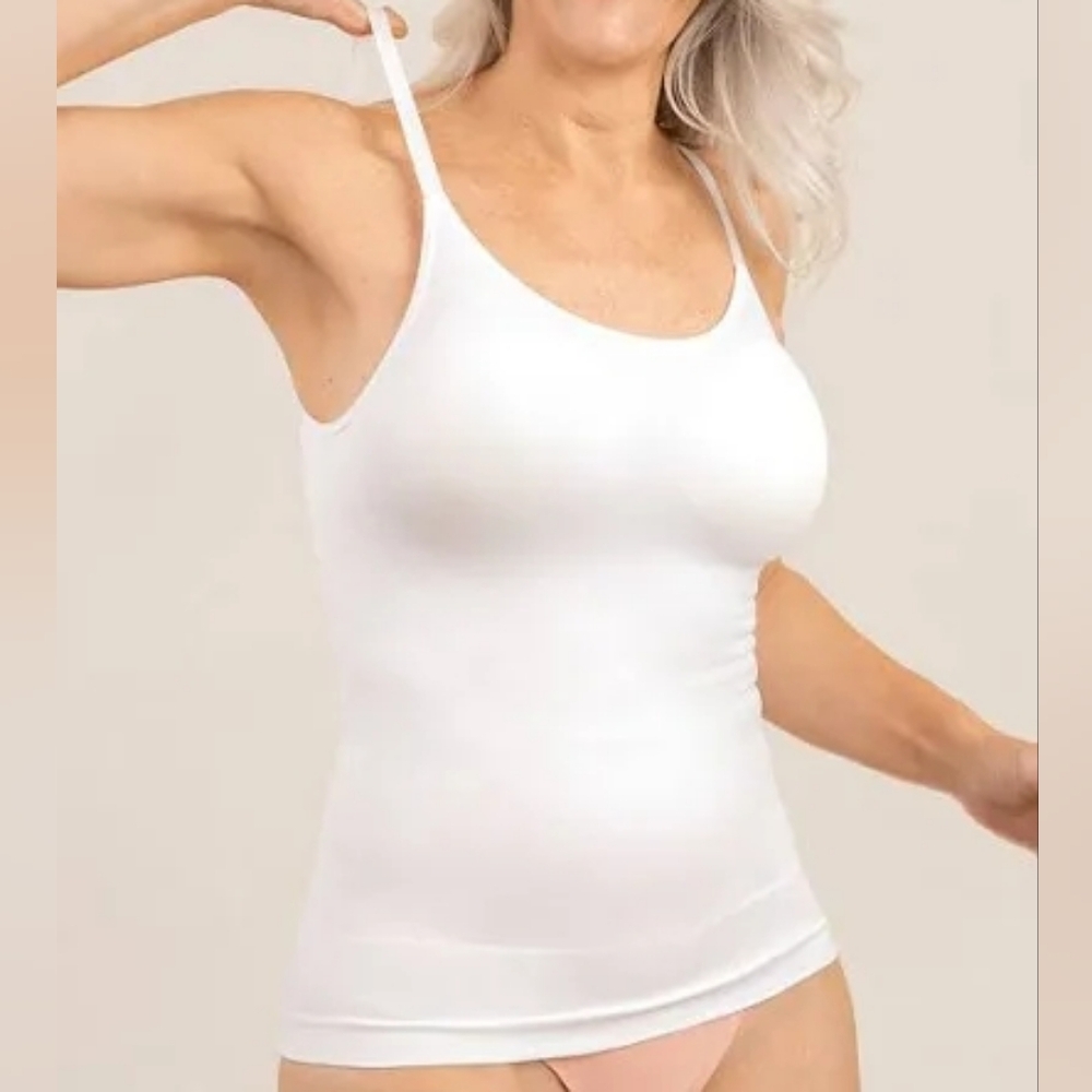 New SHAPERMINT Scoop Neck Cami M, XL